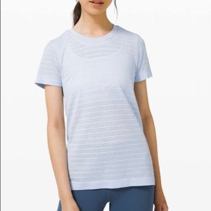 Lululemon Breeze By short sleeve.